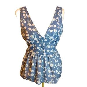 NWT Hayden LA Floral Smocked Back Top  M